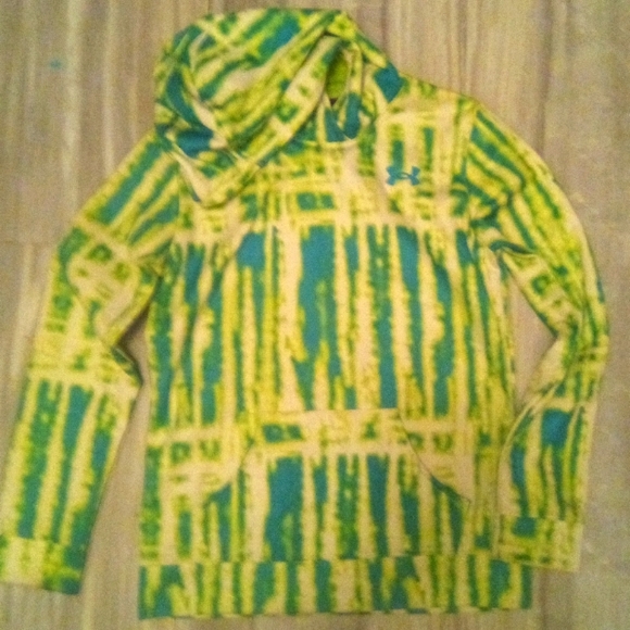 Kids Under armour sweater - Picture 1 of 1